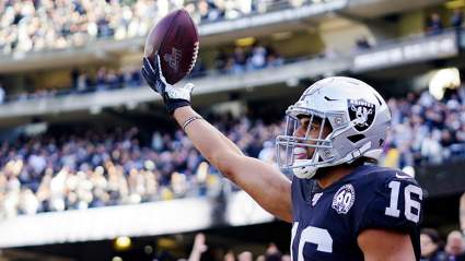 Analyst Suggests Raiders Trade Starting WR to Acquire Pro Bowl Pass Rusher