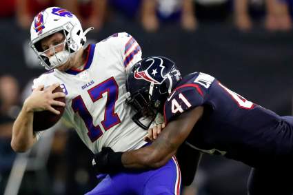 4 Last-Minute Moves or Trades to Significantly Jolt Eagles Roster