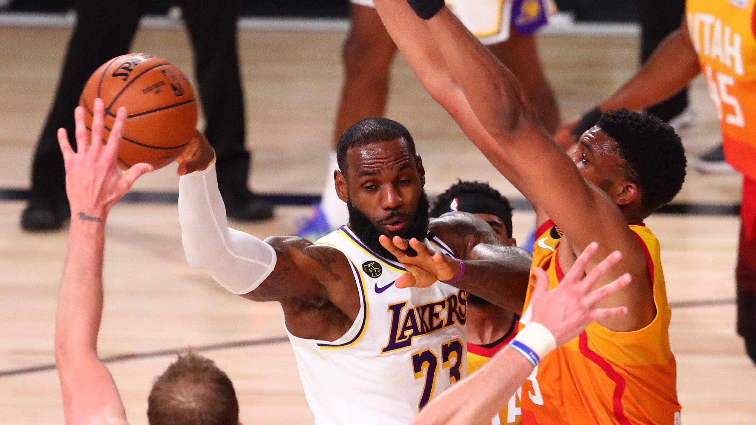 LeBron James Has Defiant Message After Lakers Milestone