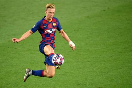 Barcelona’s Frenkie de Jong Shows Off Freak Injury [LOOK]