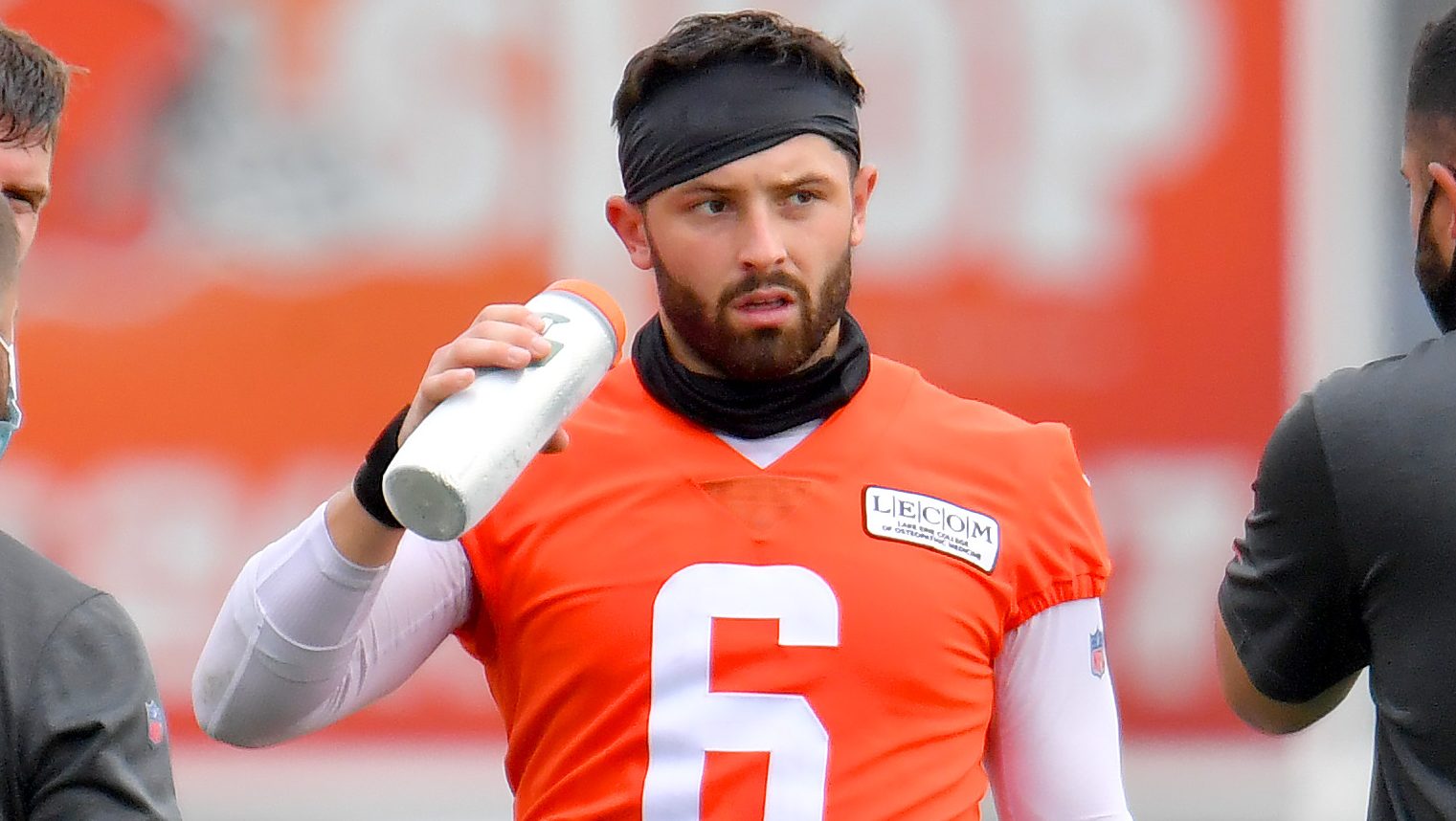 Ad agency replaces Browns quarterback jersey with Baker Mayfield's No. 6