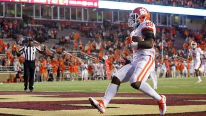 Giants Sign Former Top-Rated RB in Nation, Release WR Tony Brown