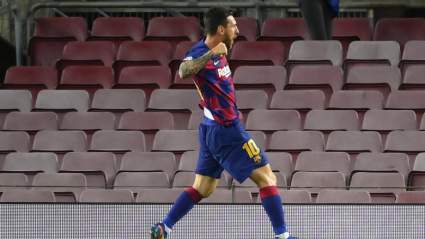 Messi Scores Jaw-Dropping UCL Goal Against Napoli [WATCH]