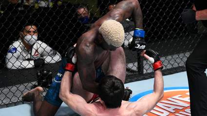UFC Fighter Pulls Off ‘Upset And Comeback Of The Year’ [WATCH]