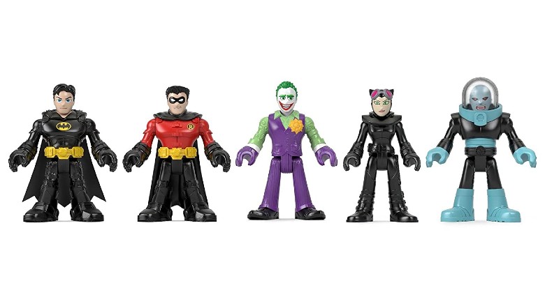 Fisher-Price Imaginext DC Super Friends Super Surround Batcave Figures