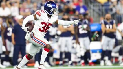 Giants Sign Ex-Dolphins CB to Active Roster After Demoting Sean Chandler