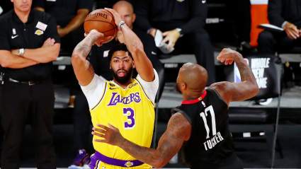 This Rockets Defensive Number Is Trouble for Lakers’ Anthony Davis