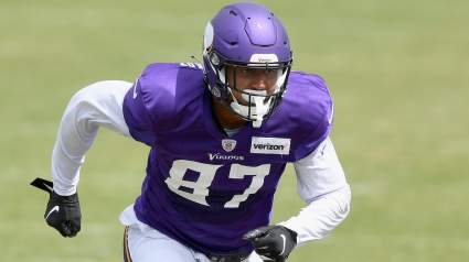 Packers Add Ex-Vikings Rookie After Cutting Injury-Plagued LB