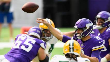 Vikings Covers Up Mistake On Game-Breaking Play In Packers Loss