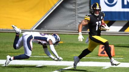 Broncos, Head Coach Vic Fangio Fined After Loss to Steelers