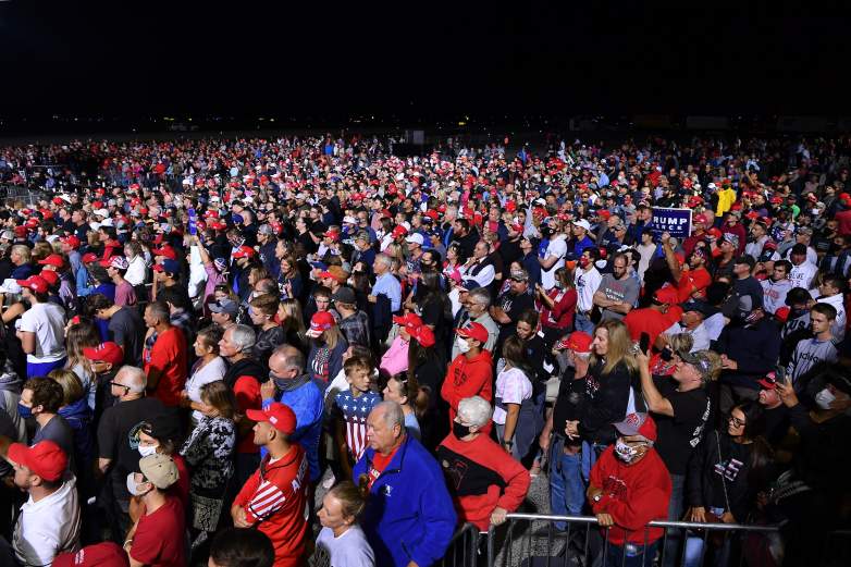 How Many Attended Trump’s Swanton, OH, Rally? Toledo Crowd Size | Heavy.com