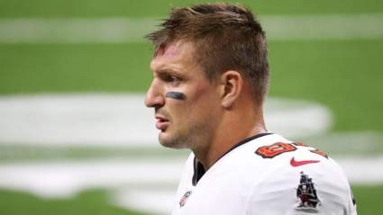 Fantasy Football Week 2 TE Rankings: Gronk Down, Dallas Goedert Up