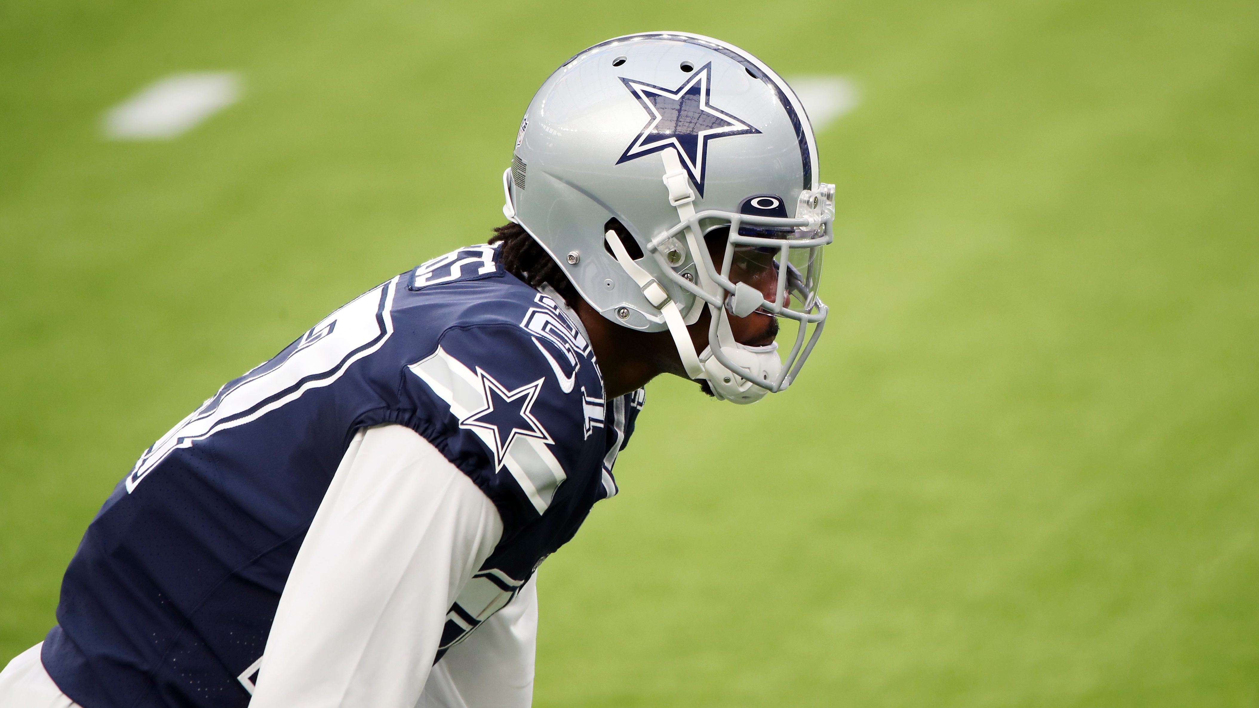 Cowboys CB Trevon Diggs Misses Practice with Shoulder Injury