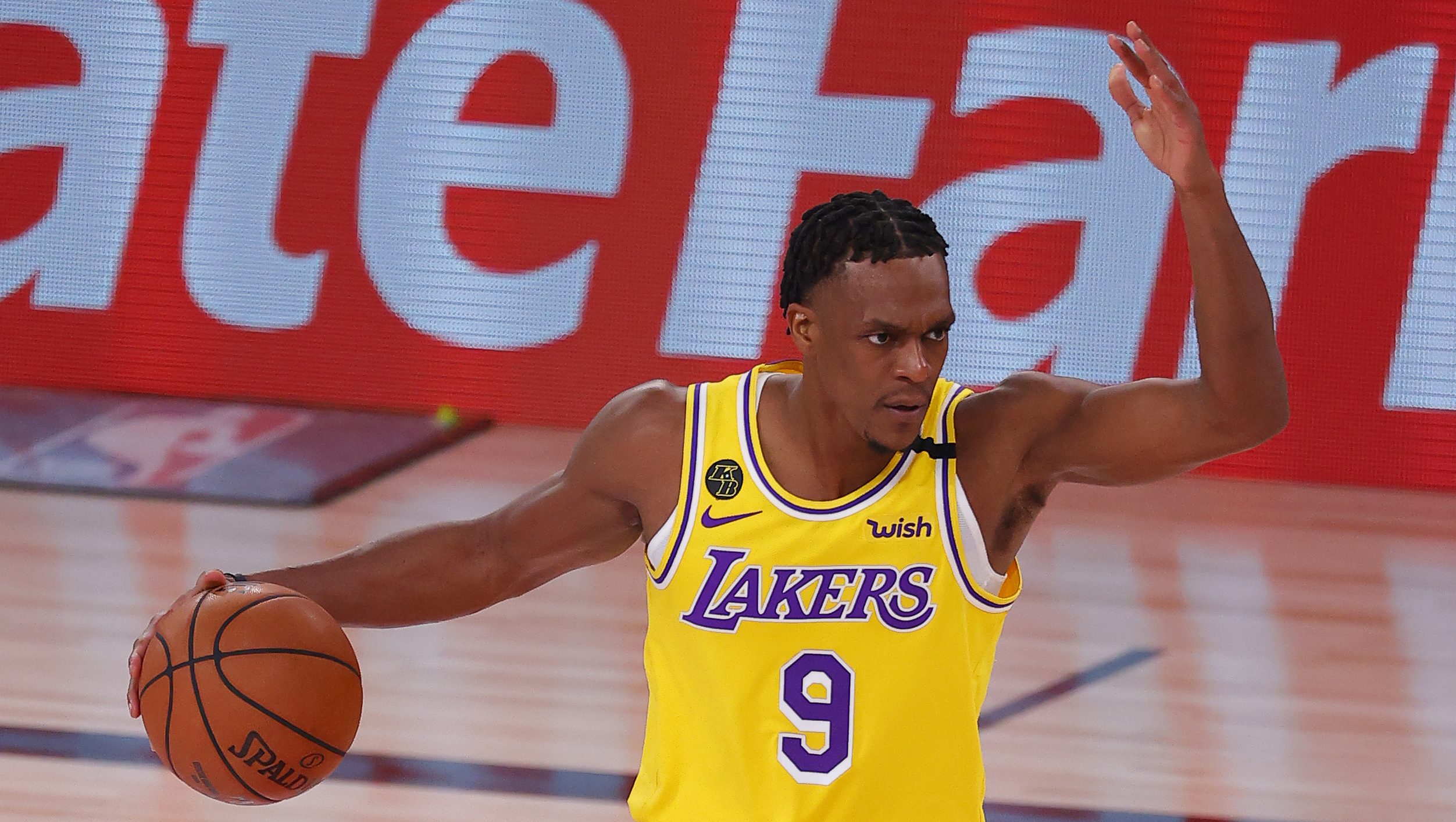 Rajon Rondo playing may not have been the Lakers' plan, but it may be what  they need - Silver Screen and Roll