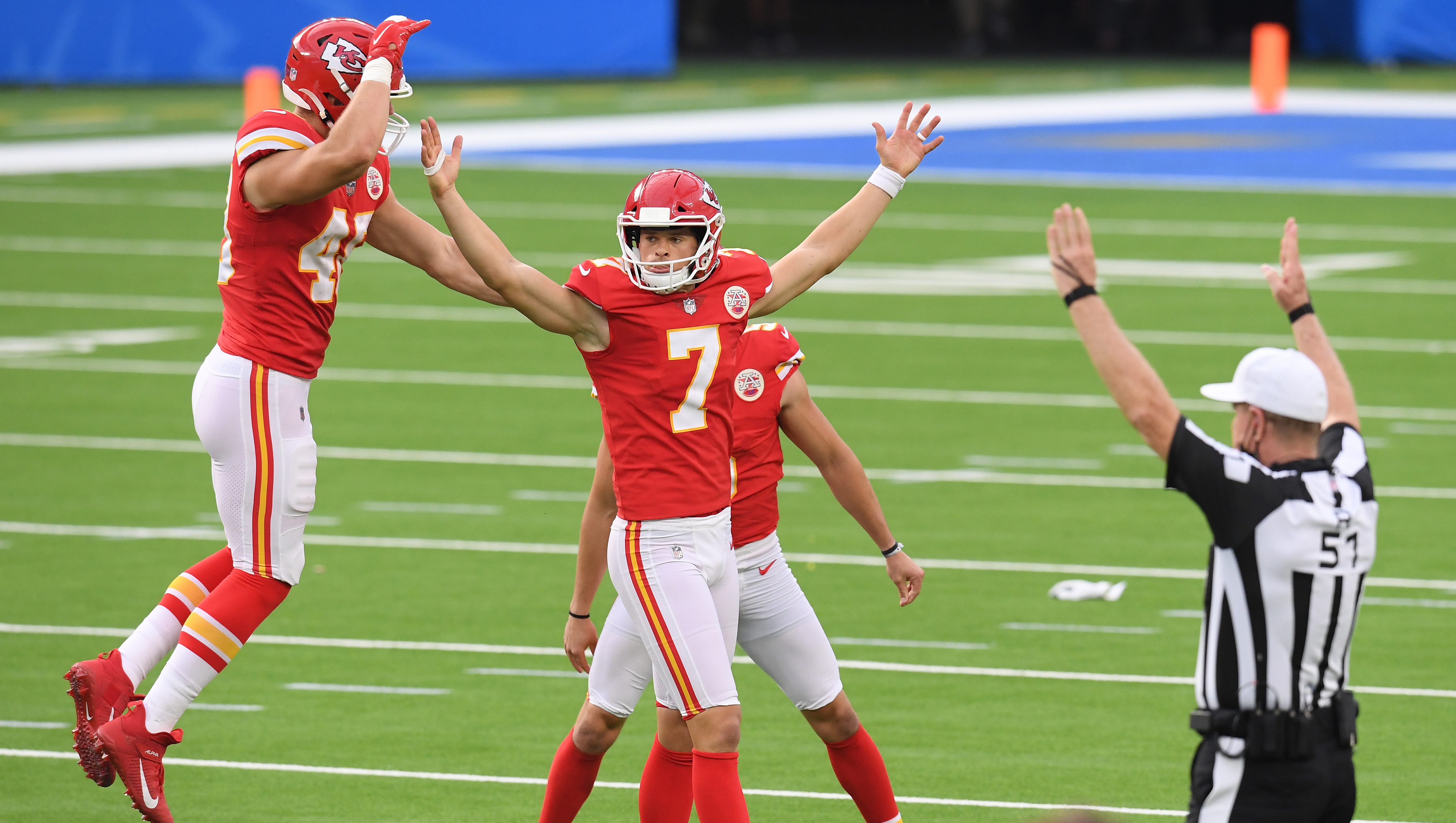 Harrison Butker’s Dramatic 58-Yard Kick Seals Chiefs’ OT Win [LOOK ...