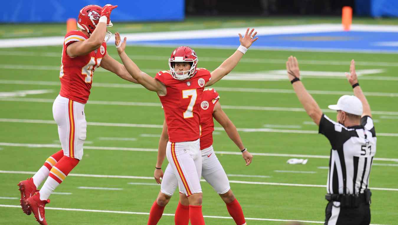 Harrison Butker's Dramatic 58-Yard Kick Seals Chiefs' OT Win [LOOK]