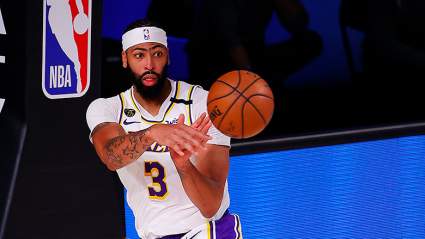 Executive on Lakers’ Anthony Davis: ‘I Don’t Even Think It’s Close’