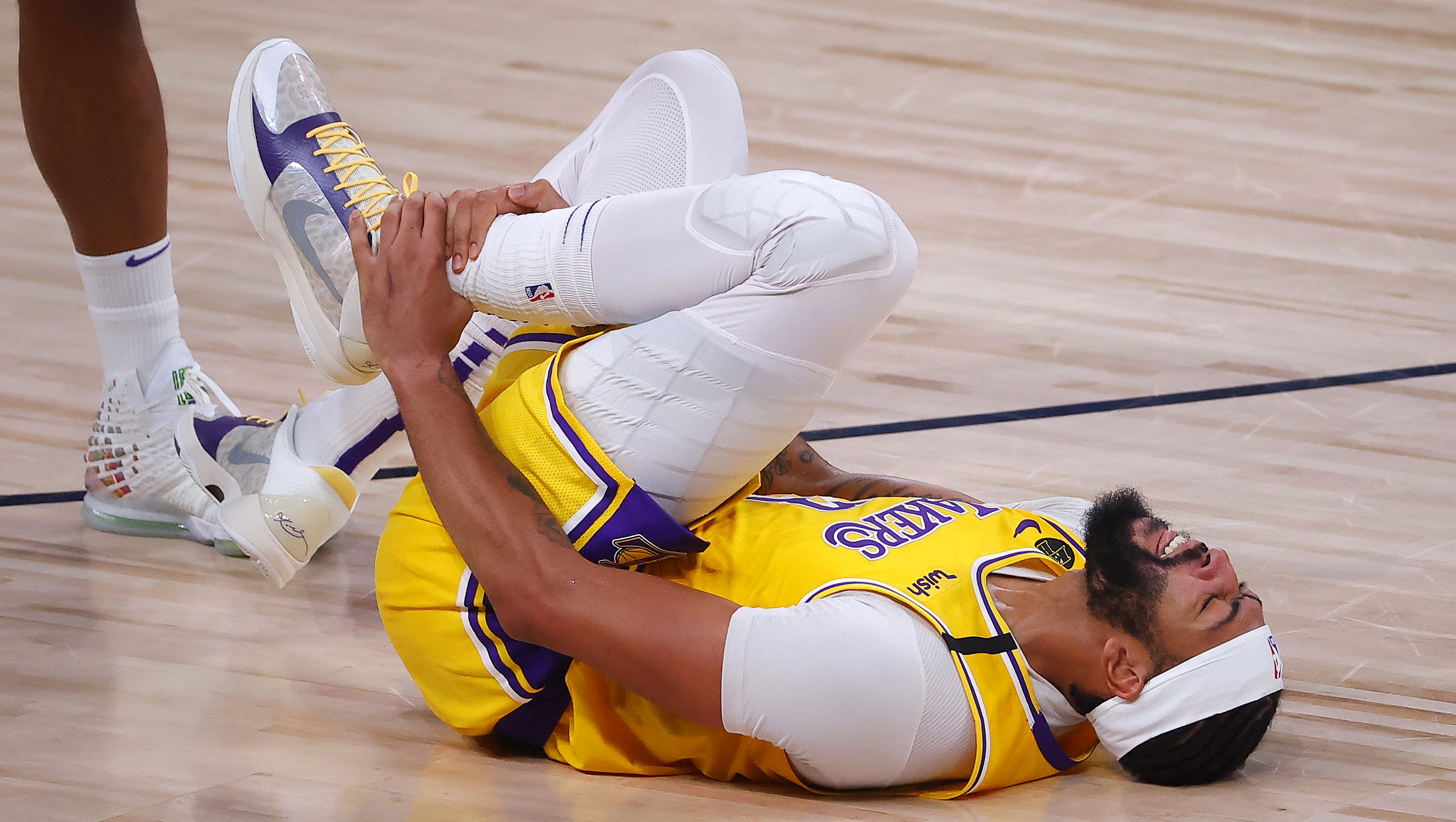 New Injury Pops Up For Anthony Davis In Advance Of Game 1