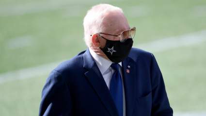 Jerry Jones Rules Out Trading 2 Cowboys Players Before Deadline