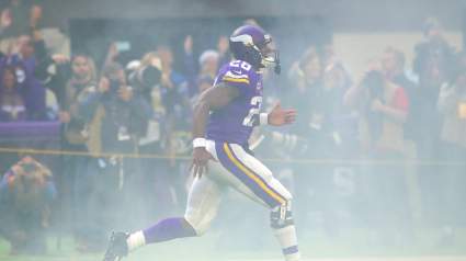 Adrian Peterson Gives Thoughts on Competing Against Vikings