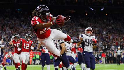 Jaguars Interested in Ex-Falcons Pro Bowl RB