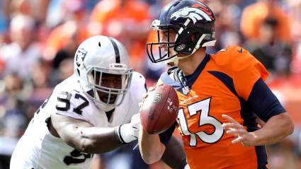 Bears Agree to Terms With Ex-Raiders Defensive Starter: Report