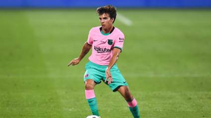 Barcelona’s Pedri & Riqui Puig Put On Half-Time Show [WATCH]