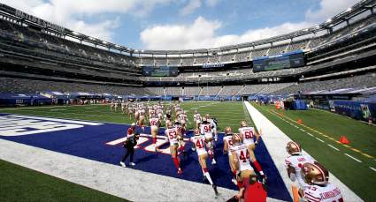 49ers Beat Giants 36-9: Injuries and Playmakers