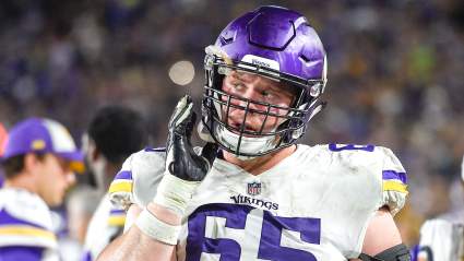 Vikings Starting Guard Placed On Injured Reserve
