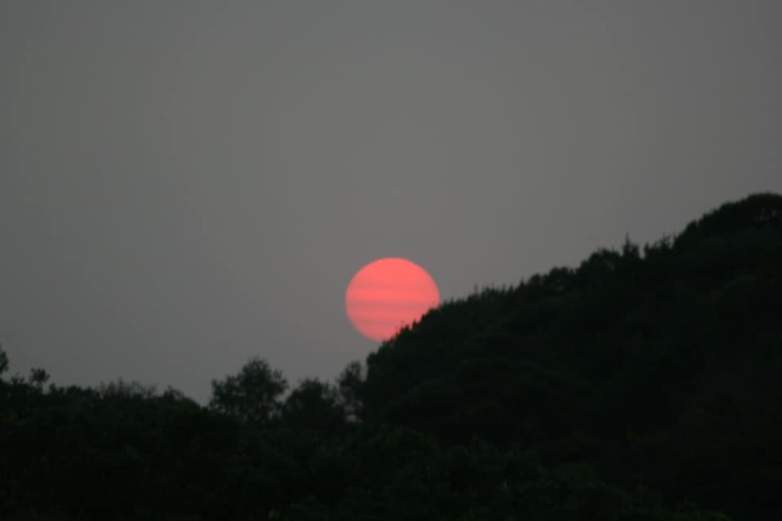 red sun