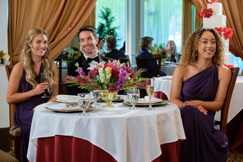 Hallmark’s ‘My Best Friend’s Bouquet’: The Cast Filmed in These Beautiful Canadian Locations