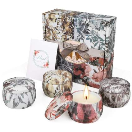 Floral candle gift set