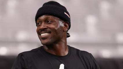 Antonio Brown’s New Jersey Number With Buccaneers Revealed