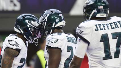 Pro Bowl RB Describes ‘Disposable’ Return to Eagles Backfield