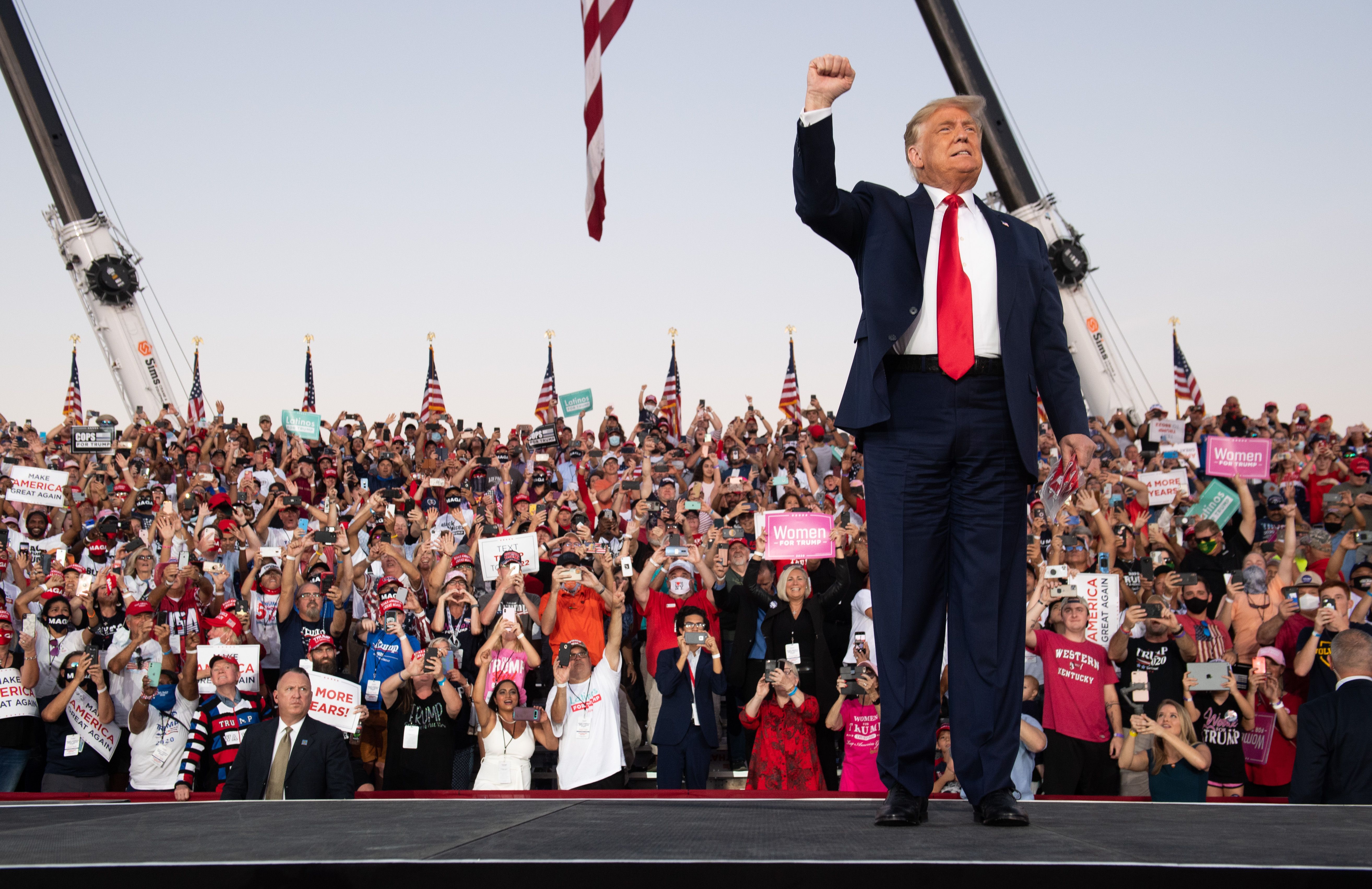 Trump’s Florida Rally Attendance Sanford Crowd Size Photos