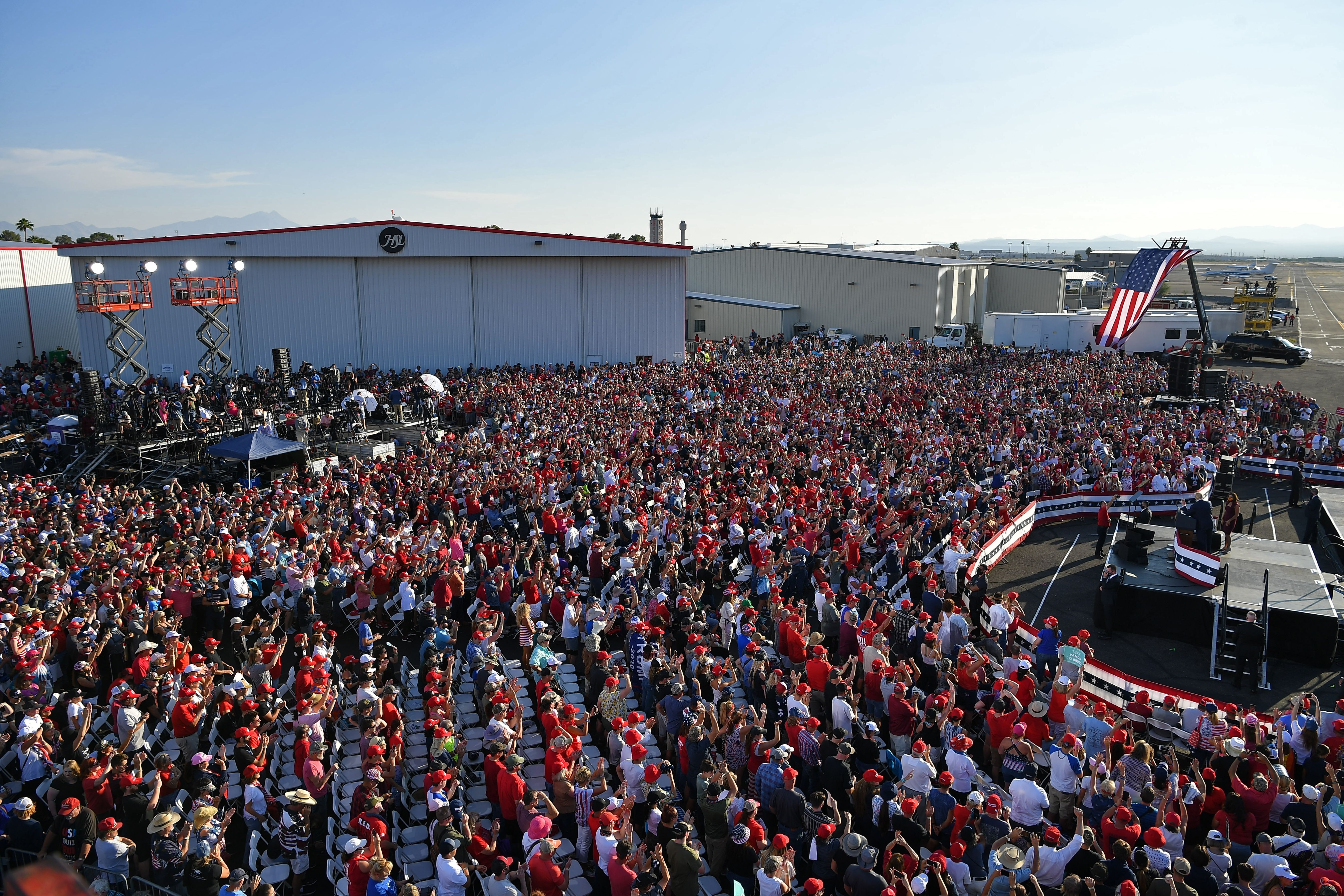 Trump's Arizona Rally Attendance Crowd Size Photos