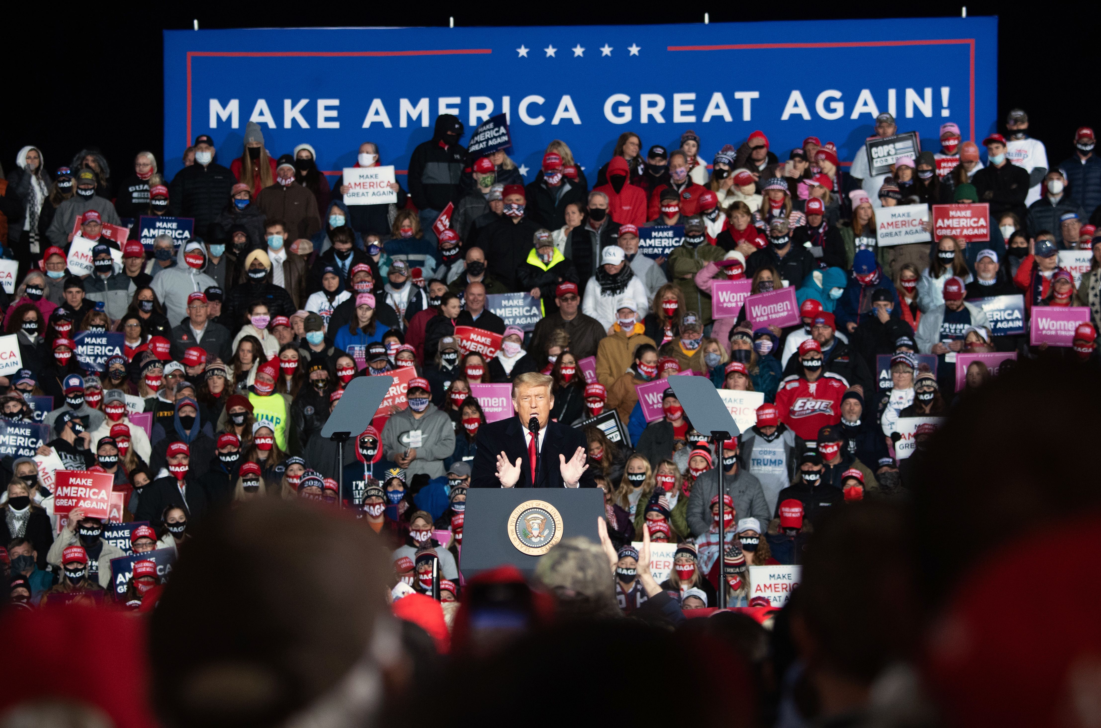 Trump's Pennsylvania Rally Attendance: Erie Crowd Size Photos