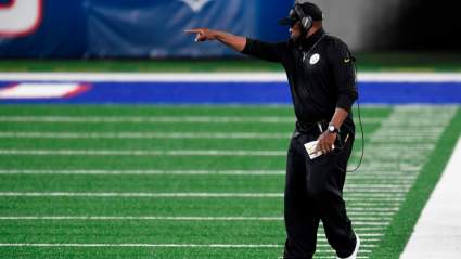 Steelers Sign Mike Tomlin to Contract Extension