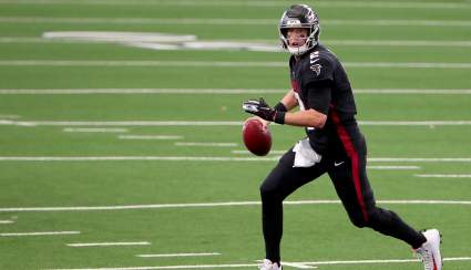 Bears Linked to Potentially Available 4-Time Pro Bowl QB