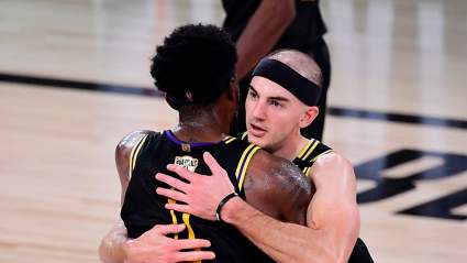 Key Lakers Vet Plans to Decline Player Option & Hit Free Agency: Report