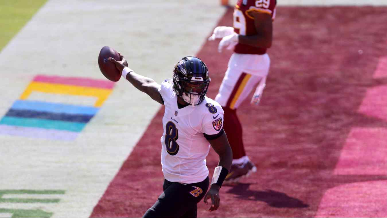 Watch Ravens' Lamar Jackson Run for Score vs. Washington