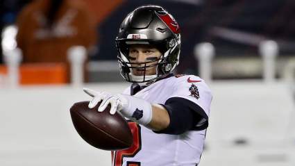 Packers Throw Shade at Buccaneers QB Tom Brady