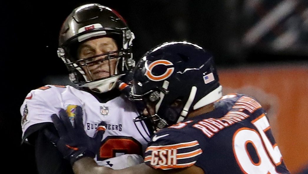 Bucs QB Tom Brady Did Not Know It Was 4th Down Vs. Bears [WATCH]