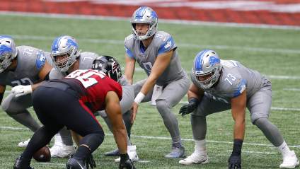 Lions Bailed Out by Questionable Roughing the Passer Call [WATCH]