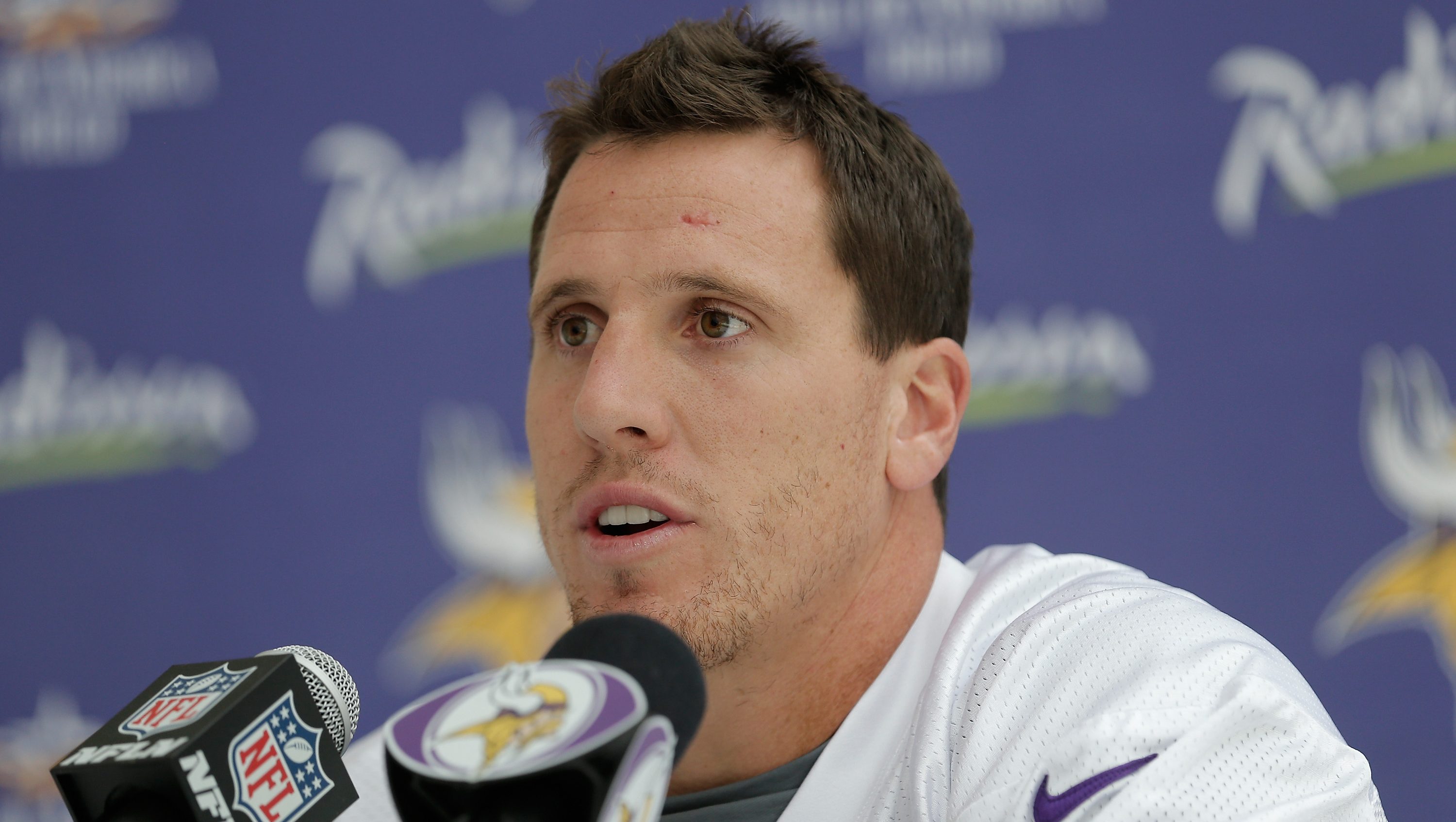 Ex-Vikings star Chad Greenway dismisses early NFL Draft concerns