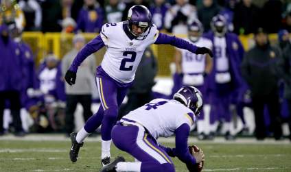 Bears to Bring in 3 for Workouts, Including Ex-Vikings Kicker