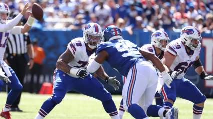 Bills Sign Key Offensive Lineman Ahead of Free Agency