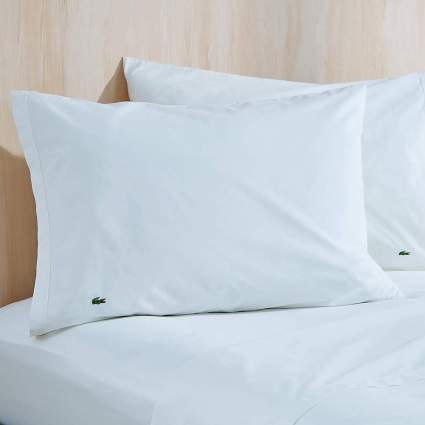Light grey pillowcases