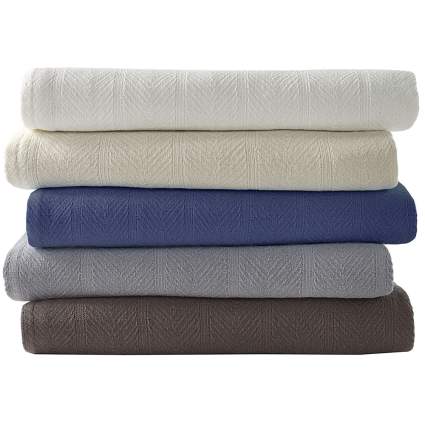 lightweight cotton blanket