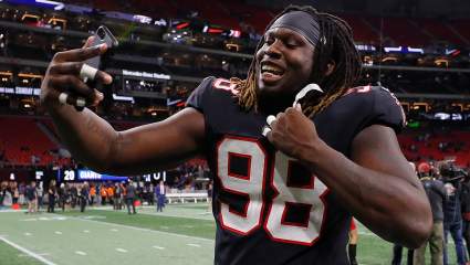 Ex-Falcons DE Takk McKinley Claimed By Same Team He Trolled